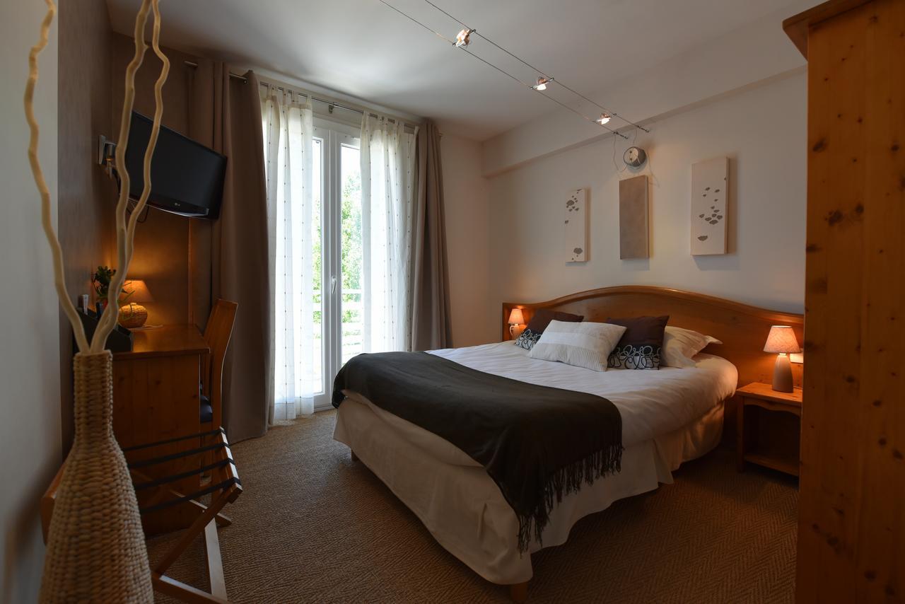 Logis Hotel Restaurant Le Castel Fleuri Saint-Jean-en-Royans Luaran gambar